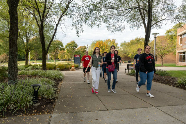 130377663_web1_fall-open-house
UC Clermont student ambassador Annie Baker (right) leads a campus tour during the colleges fall 2022 Open House. Photo courtesy Danny Kidd.
