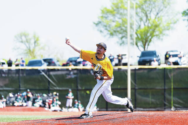 130681311_web1_image0
Batavia graduate Jared Teke pitched against the eventual national champion Tennessee Volunteers during the NCAA Baseball Tournament. Photo provided.