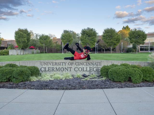 130700247_web1_UC-Bearcat
The UC Bearcat visits the UC Clermont campus in Batavia, Ohio. UC Clermont students are full UC students and have access to all university benefits, clubs and services. Photo courtesy Danny Kidd.