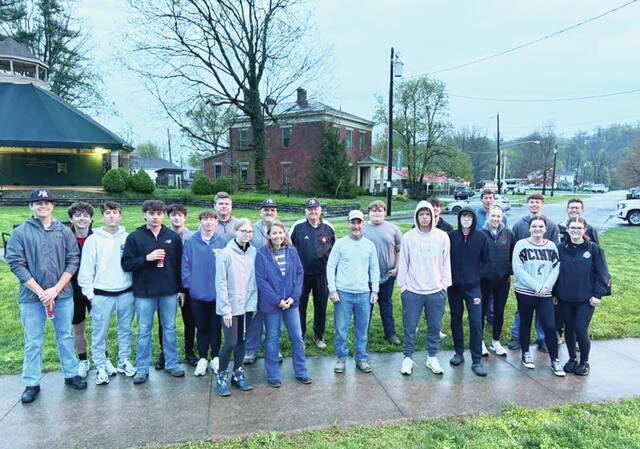 131427911_web1_1000005080
New Richmond High Schools baseball, softball and football teams, and the student council, helped move items belonging to businesses and people to higher ground. Photo provided.