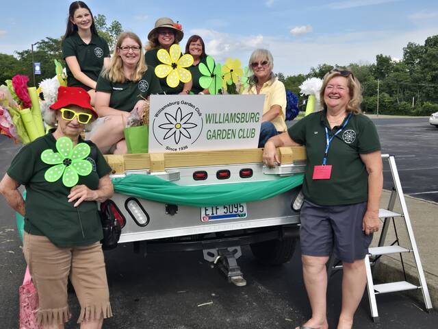 131604137_web1_20250620_172528
Williamsburg was hopping June 19 - 21, 2025, celebrating June in olde Williamsburg. The annual parade was held June 20, 2025. Shown is the Williamsburg Garden Club float.